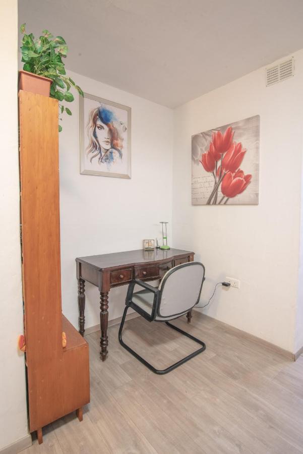Central Villa Flatlet With Pool - Free Parking And Wifi Lija Luaran gambar