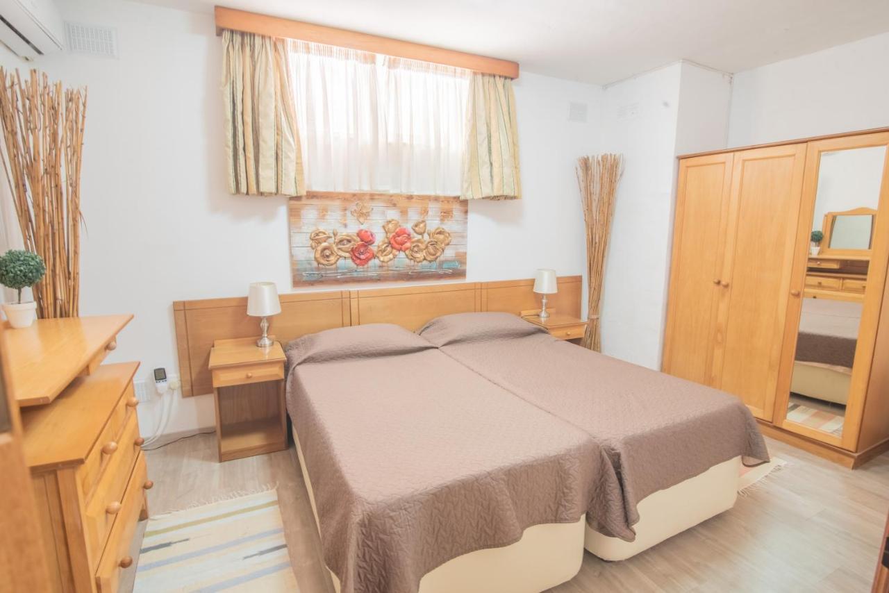 Central Villa Flatlet With Pool - Free Parking And Wifi Lija Luaran gambar